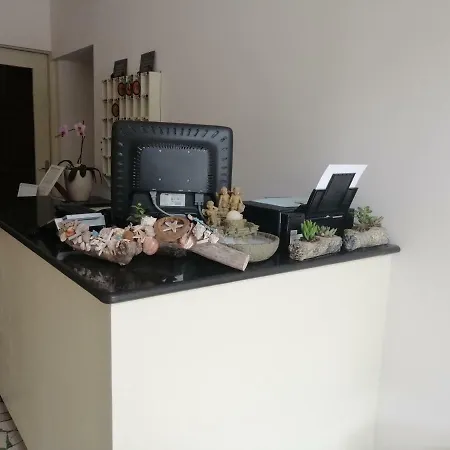 Ida Hotel 2*